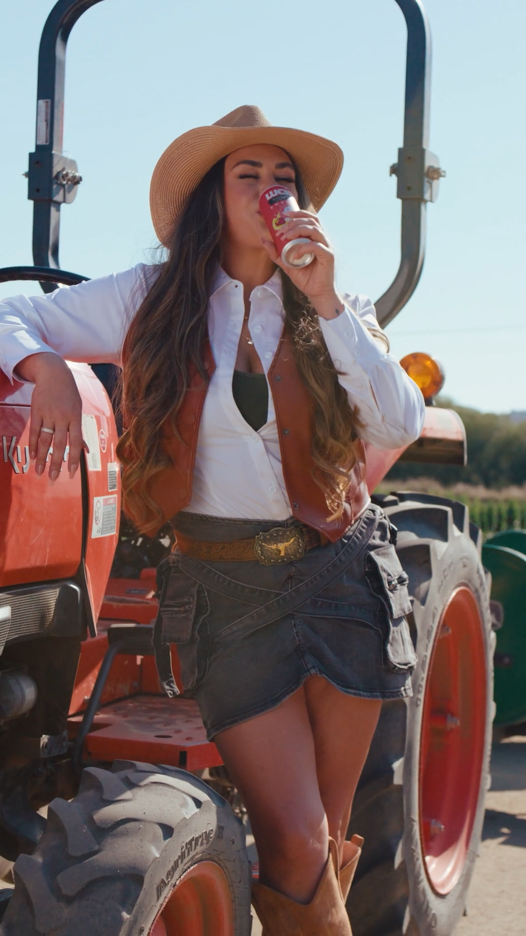 NEW! RAWT IN HAIL x BRITTANY CARTWRIGHT (12-PACK / 12OZ CAN) - LIMITED TIME ONLY